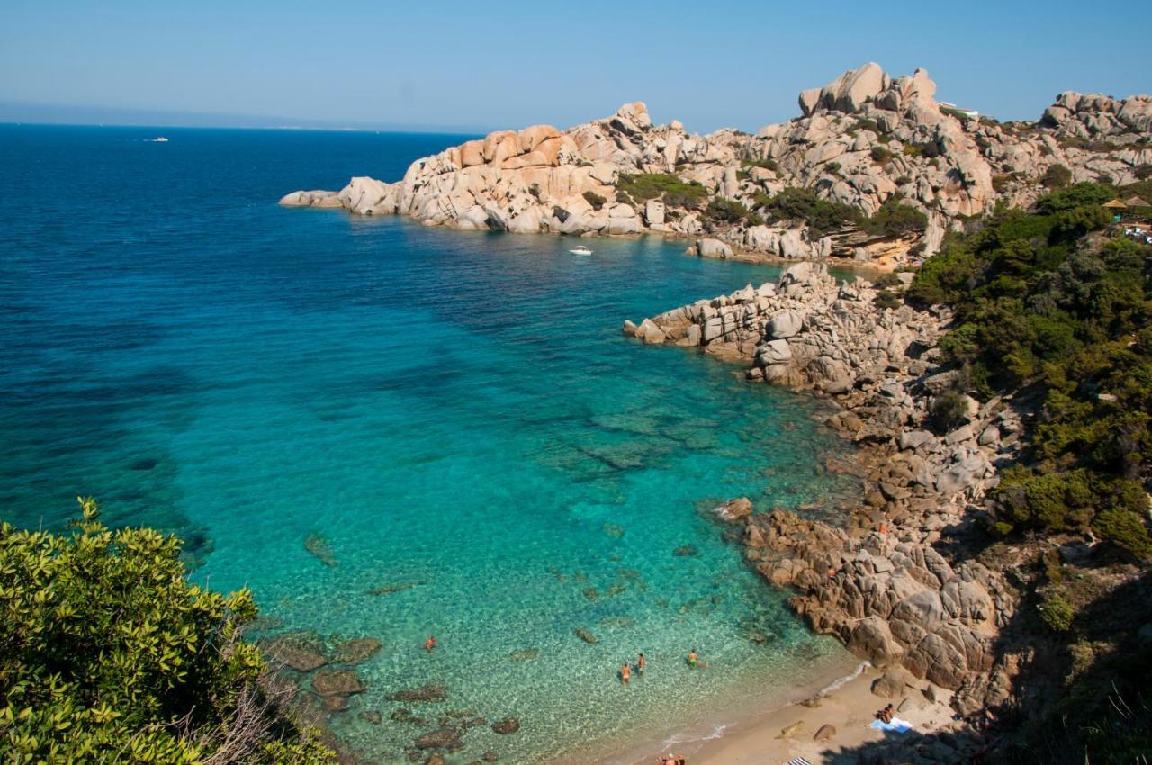 Residence Le Pavoncelle Santa Teresa Gallura Eksteriør billede
