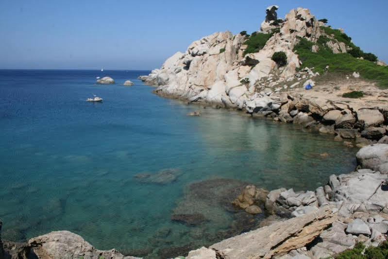 Residence Le Pavoncelle Santa Teresa Gallura Eksteriør billede